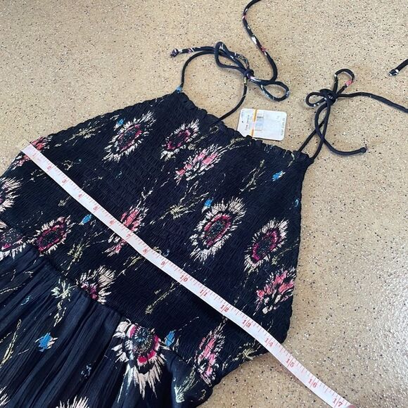 Free People Floral Print Smocked Top Gauze Tank Top NEW size S - Picture 10 of 16